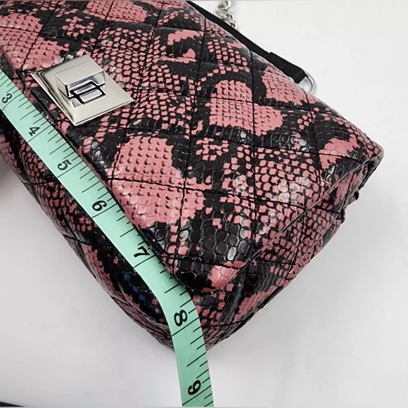 NWT International Concepts Soft Mini Heart Ajae Shoulder Bag - Picture 9 of 11